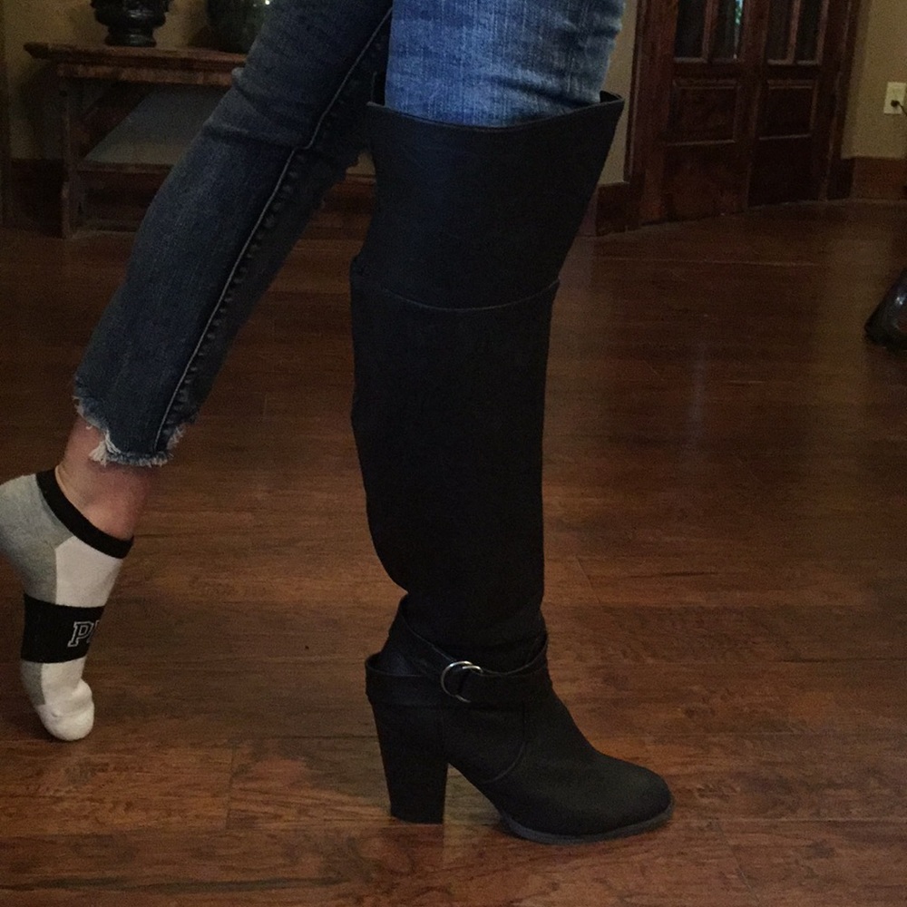 Knee High Black Boots with a heel